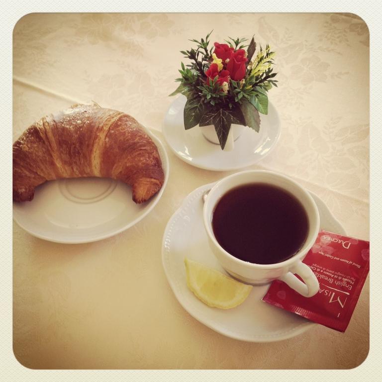 Hotel Italia Carmagnole Chambre photo