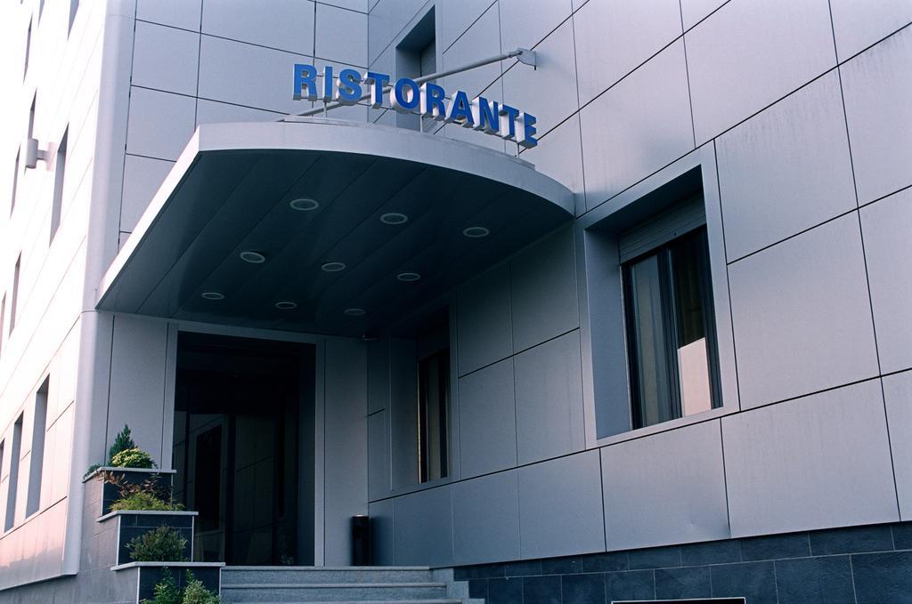 Hotel Italia Carmagnole Extérieur photo